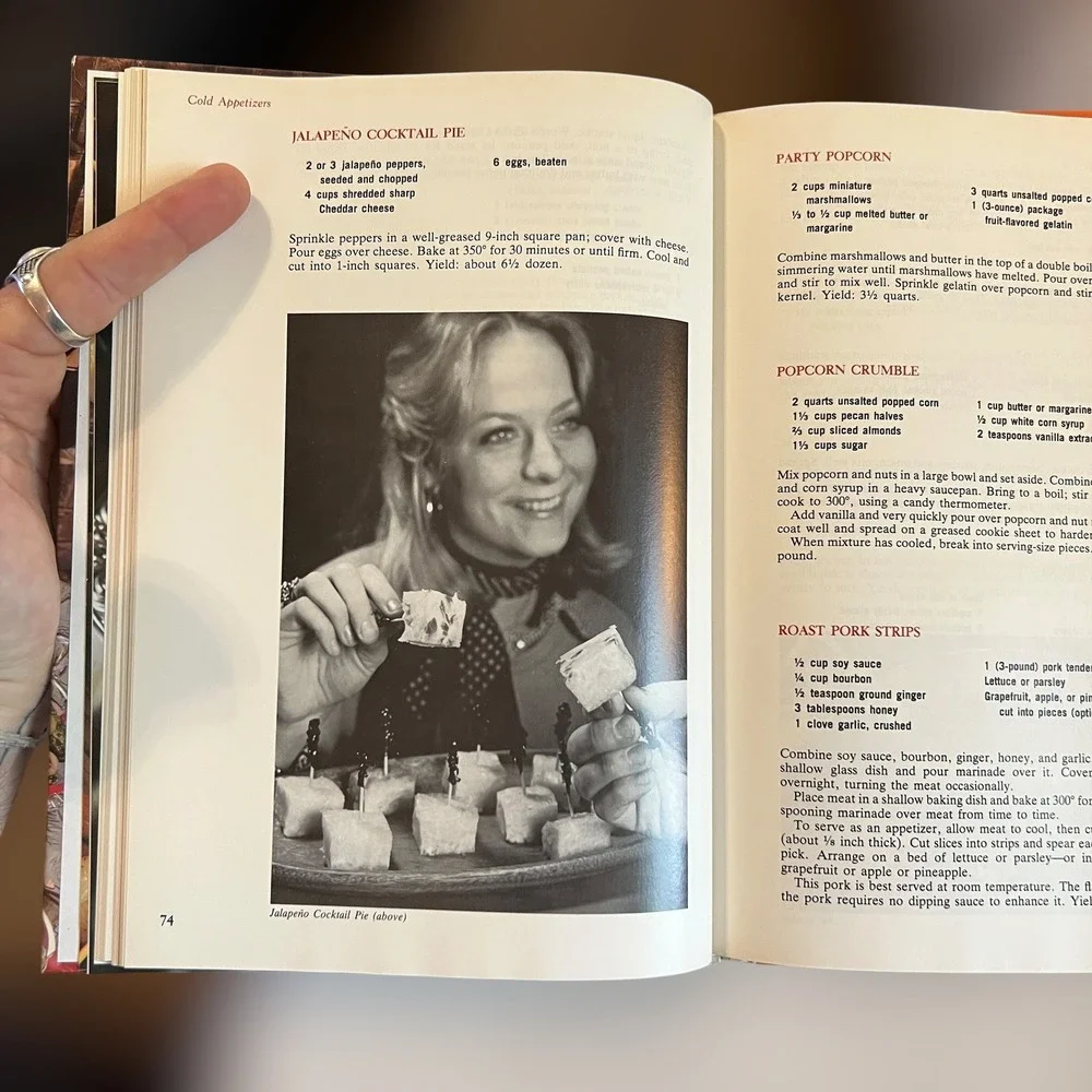 VTG‎ 70s Southern Living The Party Snacks Cookbook Hardcover Appetizers Book GUC